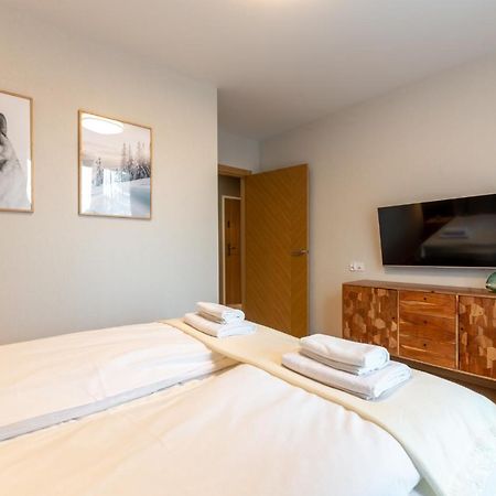 Szary Wilk Apartament Щирк Экстерьер фото